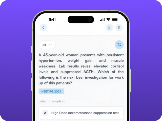 A clinical question in the app about a patient with hypertension and elevated cortisol, with answer options below.