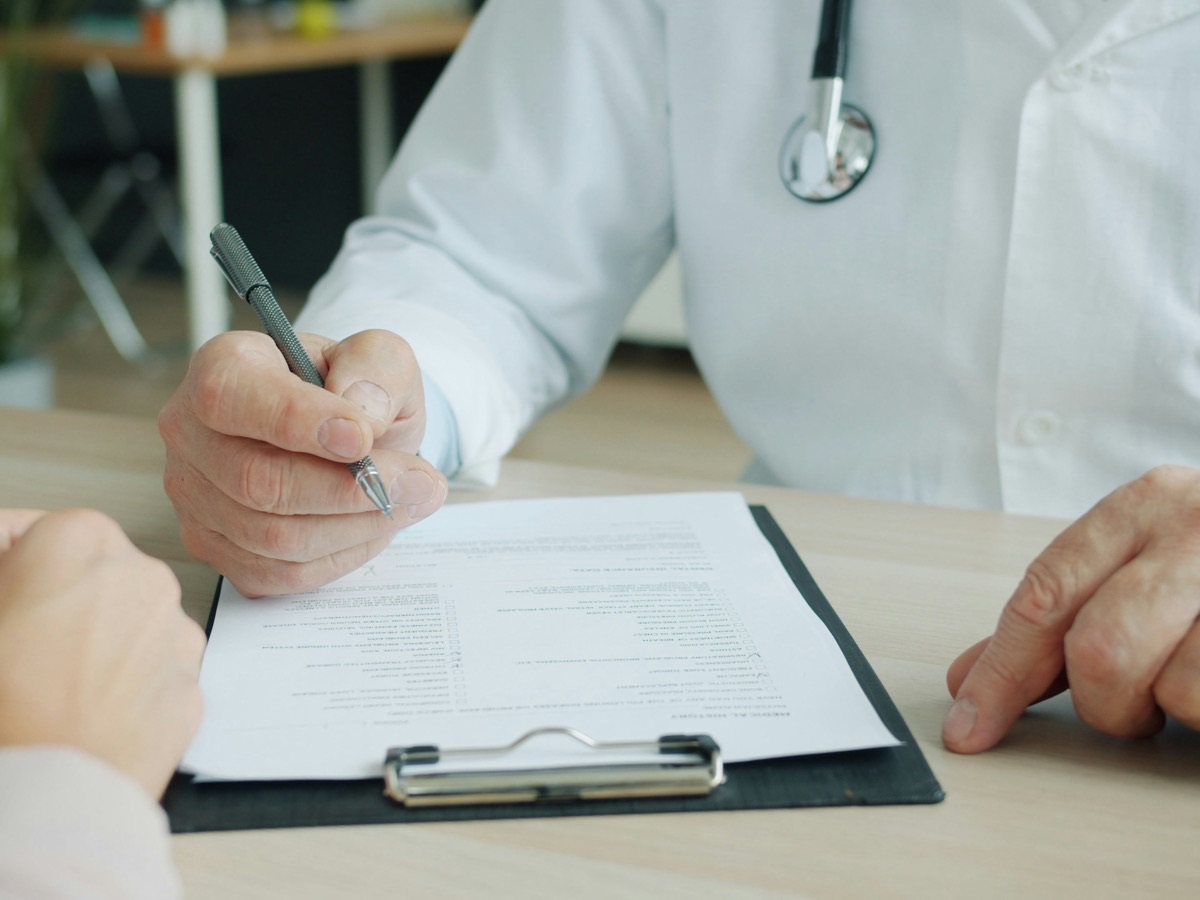 Permanent registration: the internship completion certificate leading to an entry in the State Medical Register and the National Medical Register